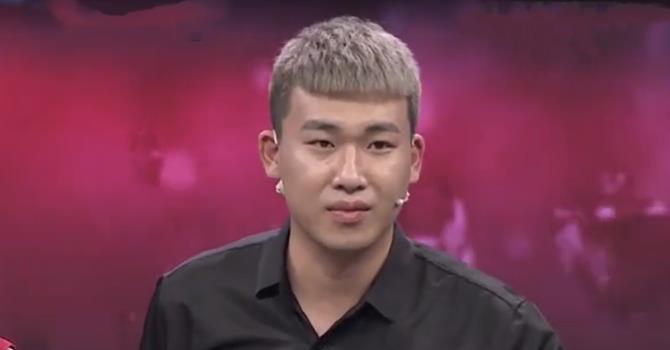 侏儒网红李大可爱:身高1米,嫁1.87米大帅哥,结婚2年却惨遭抛弃(图6) 侏儒网红李大可爱:身高1米,嫁1.87米大帅哥,结婚2年却惨遭抛弃(图6)