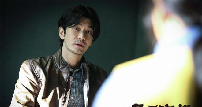 《最后的真相》曝新预告 黄晓明遭遇“恶女”闫妮(图1)