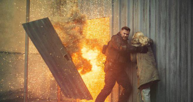 克里斯汉斯沃 《惊天营救2》特技出身导演「21分钟一镜到底」(图2)