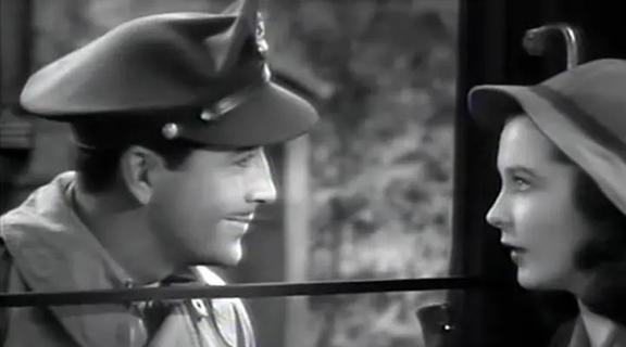 《魂断蓝桥》:战争、爱情与生命意义的情感探索与文化传承(图12) 《魂断蓝桥》:战争、爱情与生命意义的情感探索与文化传承(图12)