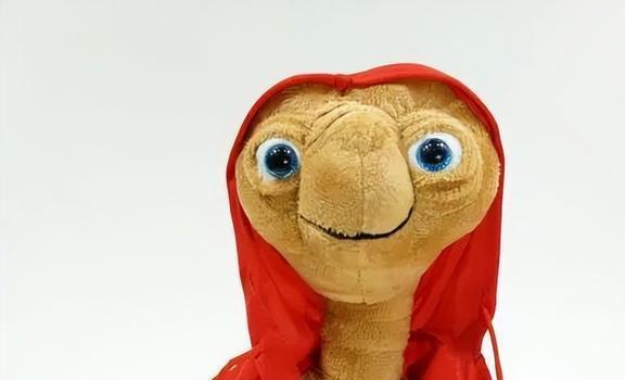 《E.T.外星人》：友谊、成长与自我发现的情感探索与社会反思(图6)