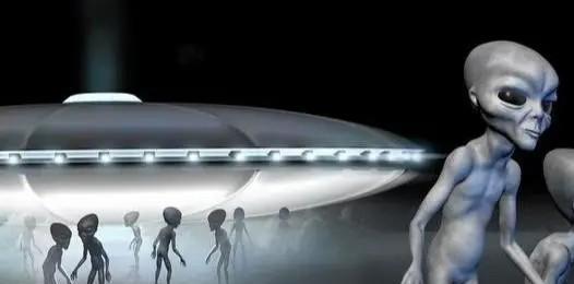 《E.T.外星人》：友谊、成长与自我发现的情感探索与社会反思(图18)