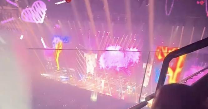 方媛带娃看郭富城演唱会,女儿大喊爸爸英文名,还能跟唱爸爸的歌(图5) 方媛带娃看郭富城演唱会,女儿大喊爸爸英文名,还能跟唱爸爸的歌(图5)