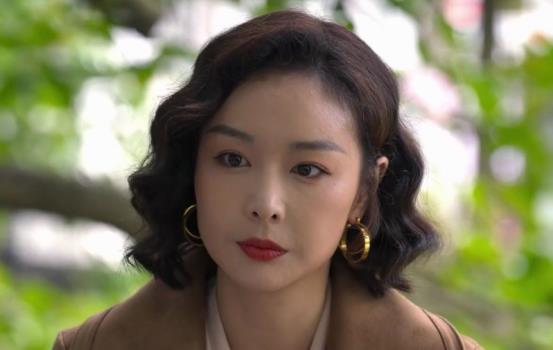 首播收视率破1,《新闻联播》花18秒强推,央视这部生活剧爆了(图4) 首播收视率破1,《新闻联播》花18秒强推,央视这部生活剧爆了(图4)