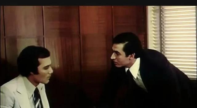 1978年的埃及电影《走向深渊》,我最欣赏它结尾的那段台词拍摄(图17) 1978年的埃及电影《走向深渊》,我最欣赏它结尾的那段台词拍摄(图17)