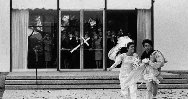 抉择之际的《毕业生》：探讨当代青年的人生抉择(图1)