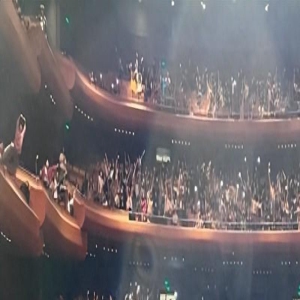 德云社张九南深圳开专场,台下满坑满谷,网友:狗子就是票房保障