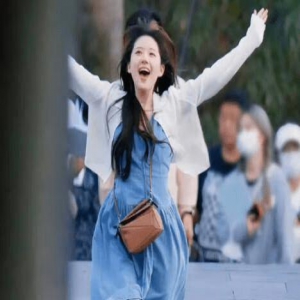 《偷偷藏不住》是作者的亲身经历吗？《偷偷藏不住》竹已是不是桑稚原型？